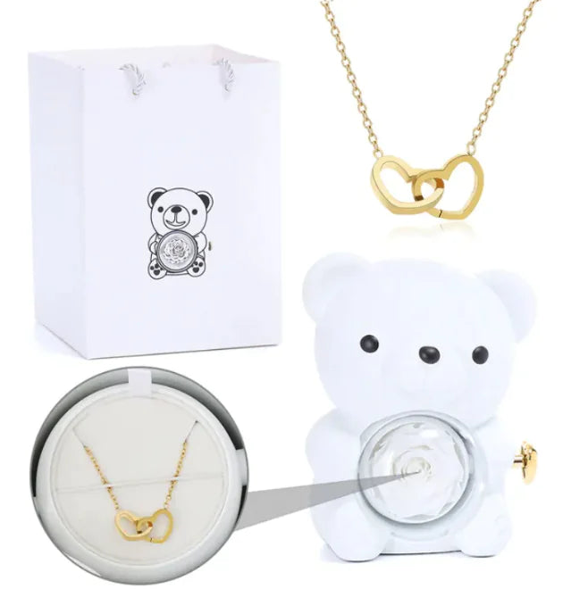 Lux Clover Necklace in Gift Box Rays treats